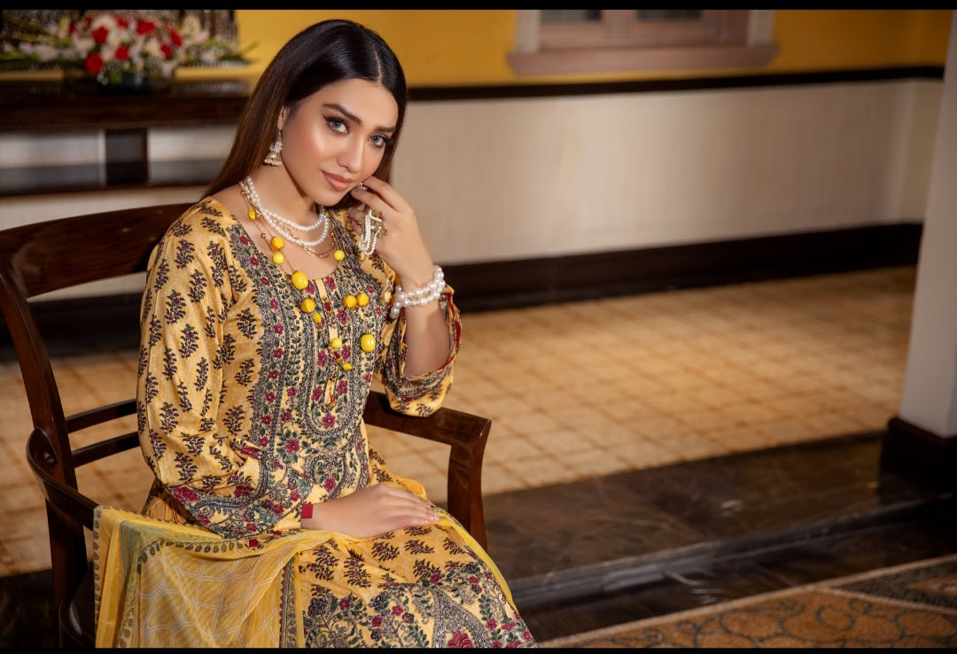 Designer suite in mixed linen fabric